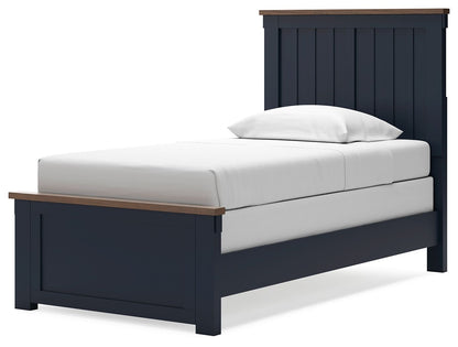 Landocken - Panel Bedroom Set