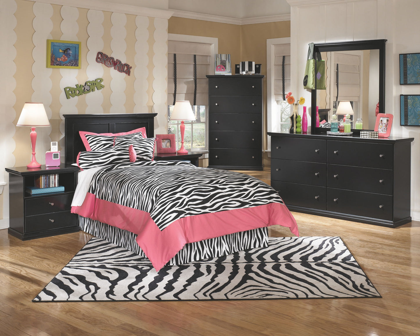 Maribel - Dresser