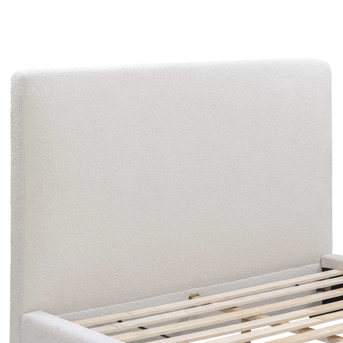 Gema - Bed