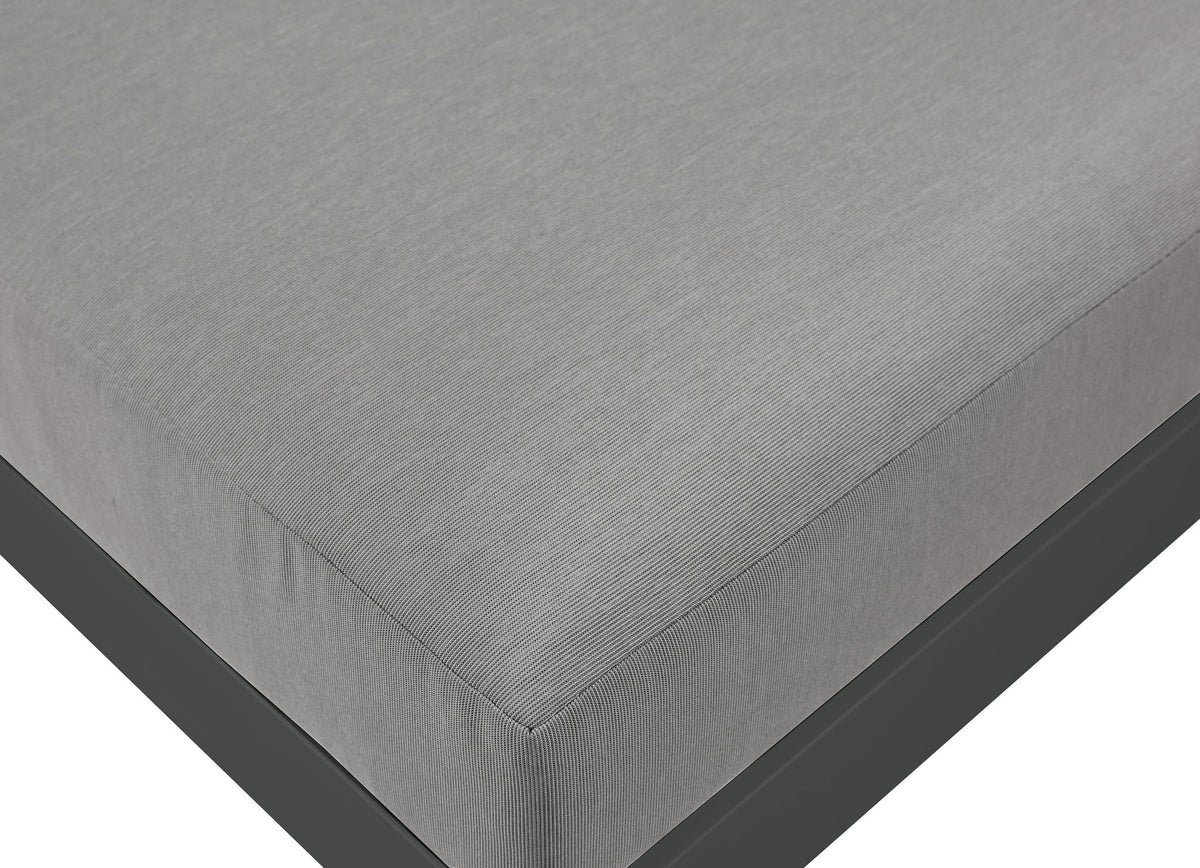 Nizuc - Outdoor Patio 6 Seat Armless Modular Sofa With Gray Frame