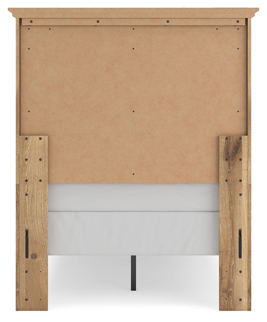 Makidern - Panel Bedroom Set