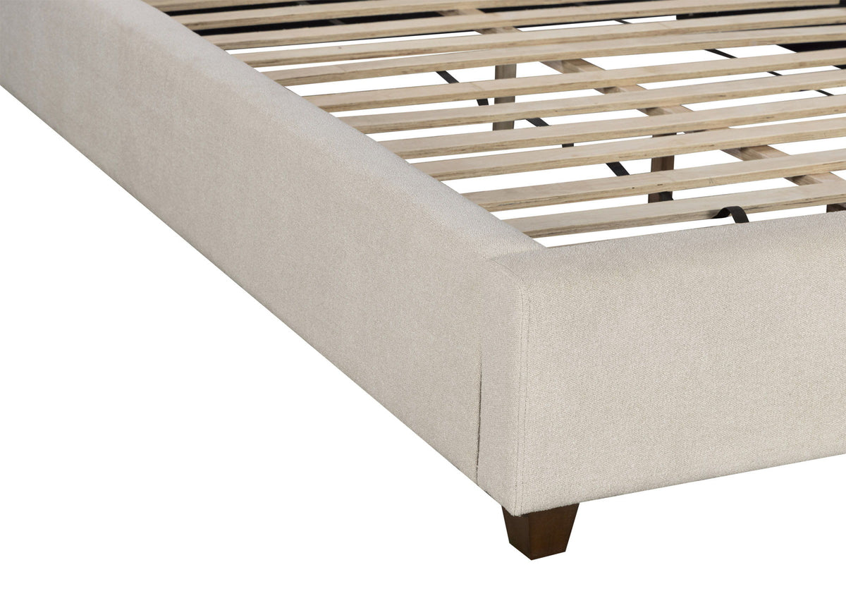 Gwen - Bed