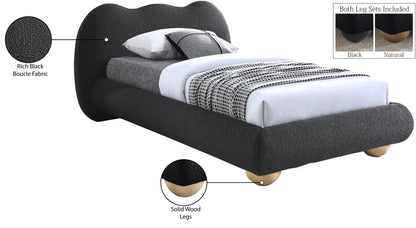 Hyde - Bed