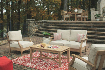 Clare View - Loveseat w/Cushion - Beige