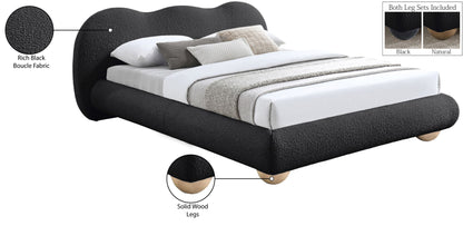 Hyde - Bed
