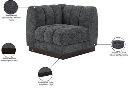 Quinn - Corner Chair