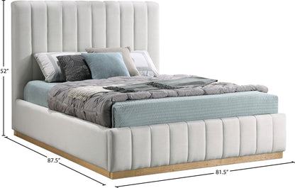 Lucia - Bed