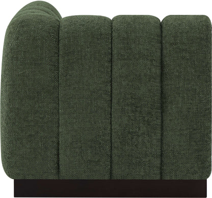 Quinn - Corner Chair