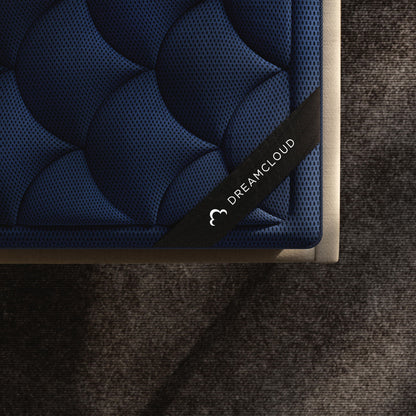 Dreamcloud Ultra Memory Foam - Queen Mattress - Blue