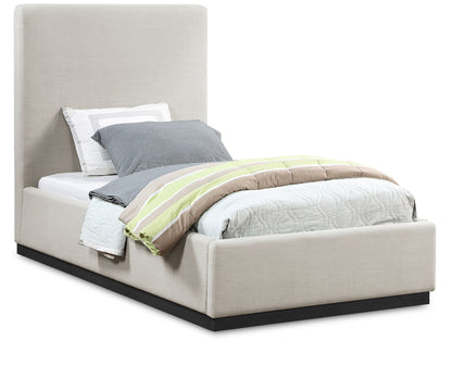 Alfie - Bed