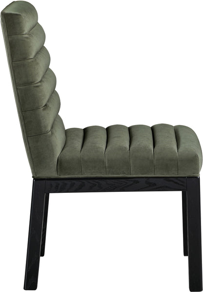 Evelyn - Dining Chair With Black Legs
