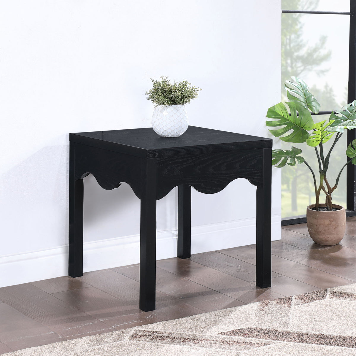 Fiora - End Table
