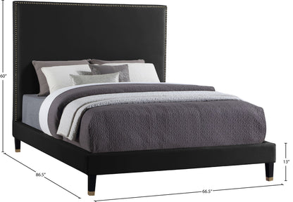 Harlie - Bed