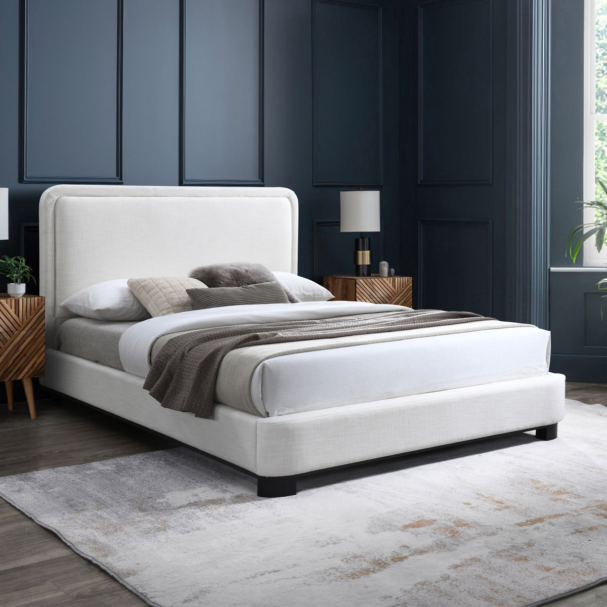 Nolita - Bed With Black Base