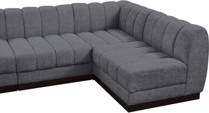 Quinn - 8 Piece Modular Sectional