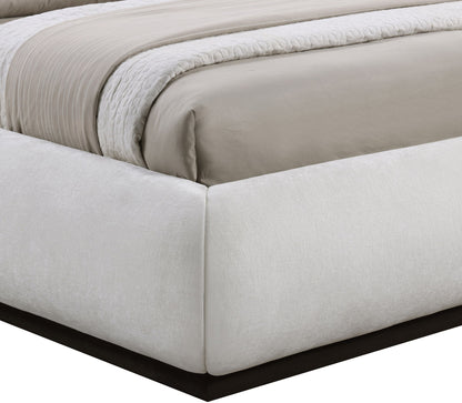 Vaughn - Chenille Bed With Black Base
