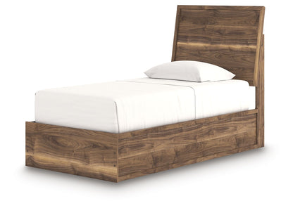 Chirason - Panel Platform Bedroom Set