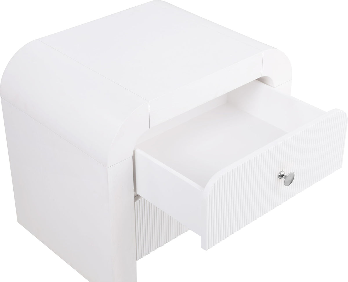 Artisto - Night Stand