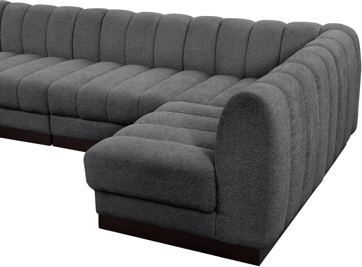 Quinn - 6 Piece Modular Sectional