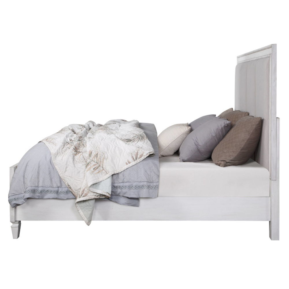 Katia - Bed