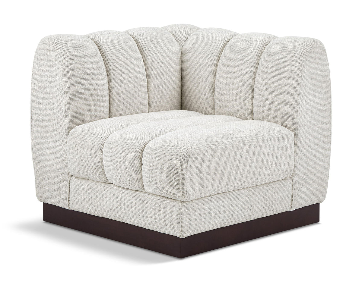 Quinn - Corner Chair
