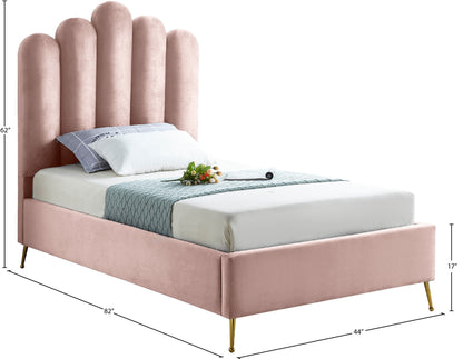 Lily - Bed