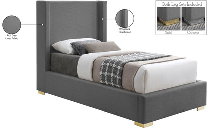 Royce - Bed