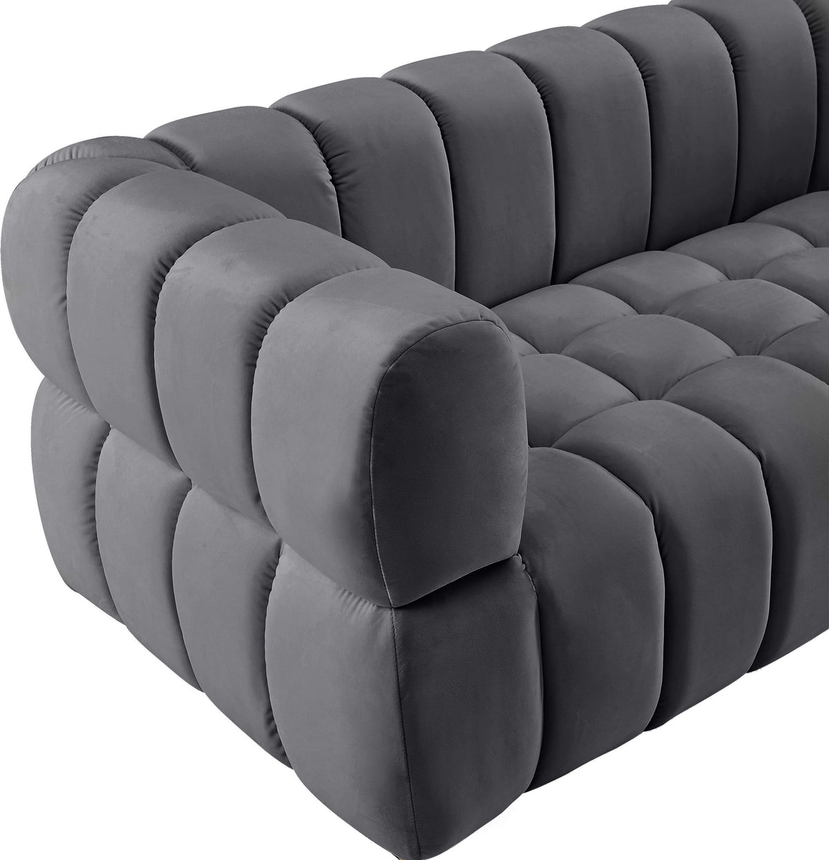 Gwen - Loveseat