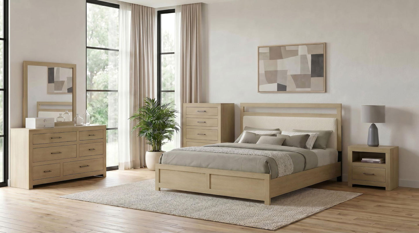 Hendricks 5-piece Eastern King Bedroom Set Light Oak