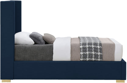 Royce - Bed