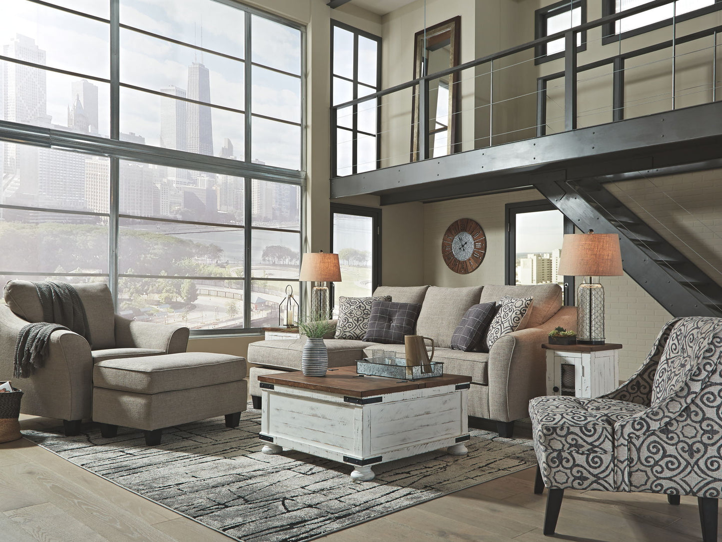 Kestrel - Sofa Chaise - Pearl Silver