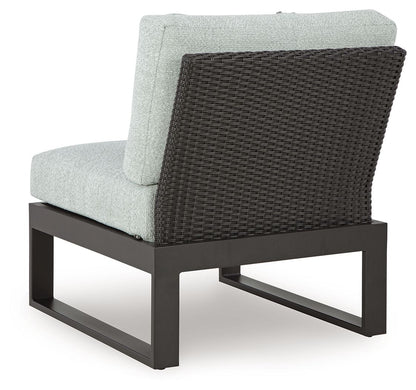 Beachloft - 5-Piece Outdoor Sectional - Black / Gray