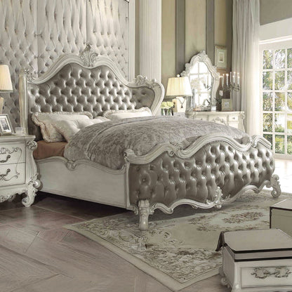 Versailles - Best in Class - Bed