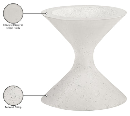 Vessa - Indoor / Outdoor Concrete Planter