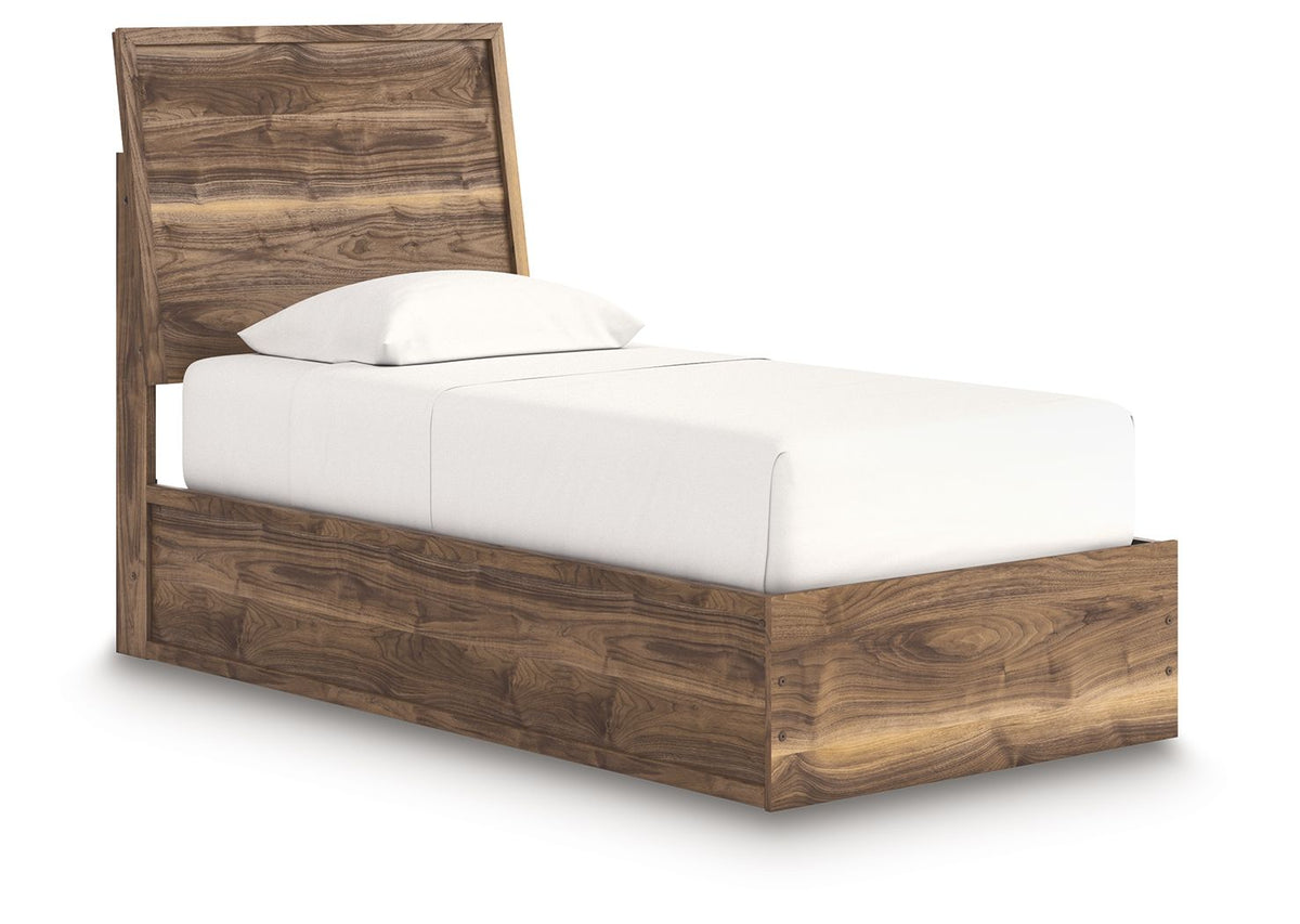 Chirason - Panel Platform Bedroom Set