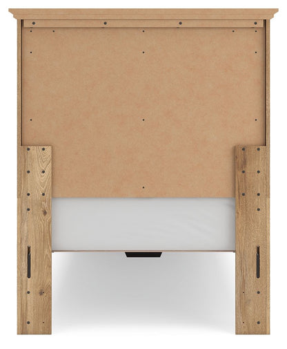 Makidern - Panel Storage Bed With Storage Footboard