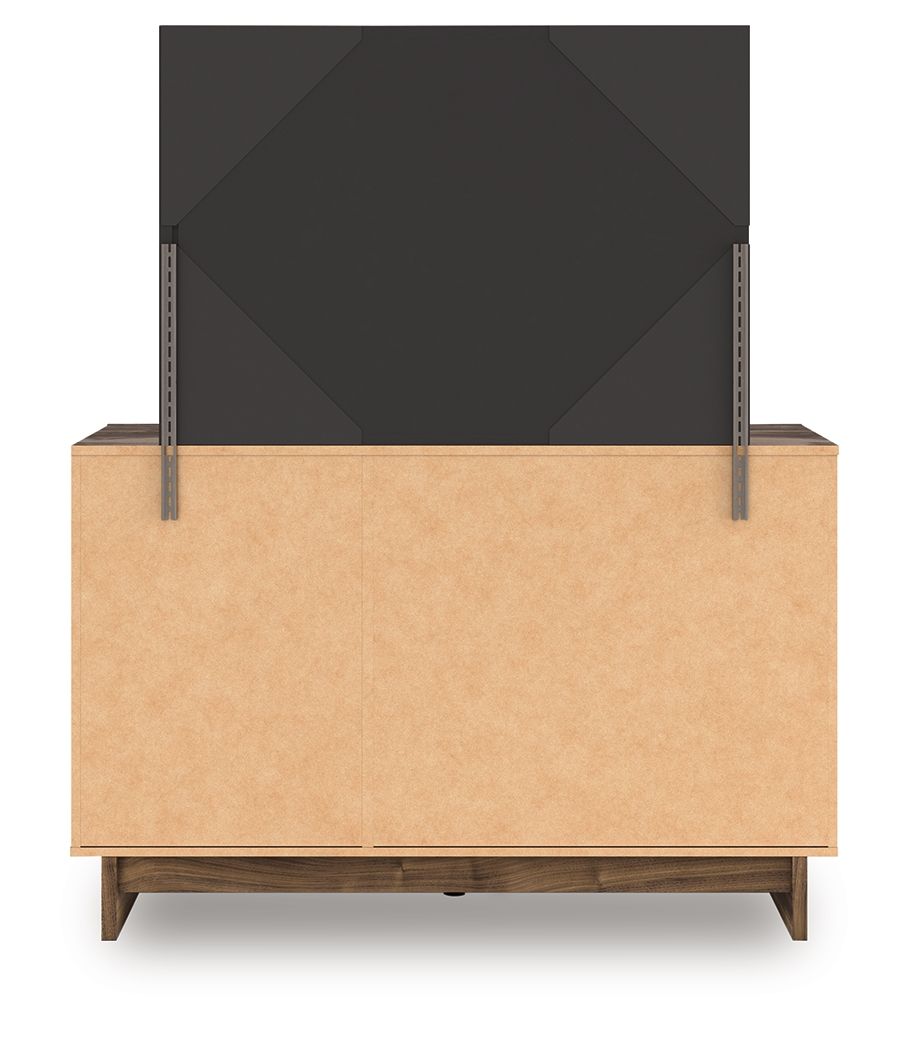 Chirason - Panel Platform Bedroom Set