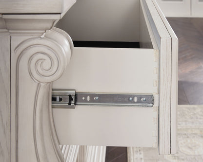 Bruchandi - Dresser